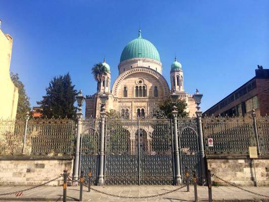 The Great Synagogue of Florence from the outside 