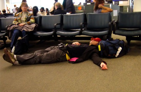 sawing-logs-on-the-airport-floor-podolux-flickr
